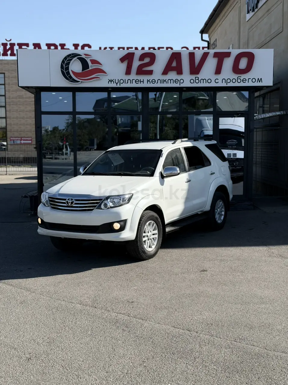 Toyota Fortuner, 2012