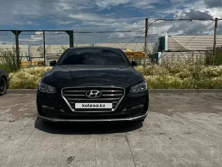 Hyundai Grandeur 2016 года за 6 500 000 тг. в Щучинск – фото 2