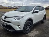 Toyota RAV4 2017 годаүшін11 800 000 тг. в Астана