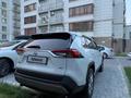 Toyota RAV4 2021 года за 17 000 000 тг. в Шымкент – фото 3