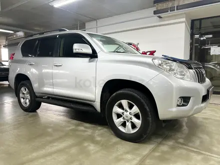 Toyota Land Cruiser Prado 2011 года за 14 700 000 тг. в Астана – фото 2