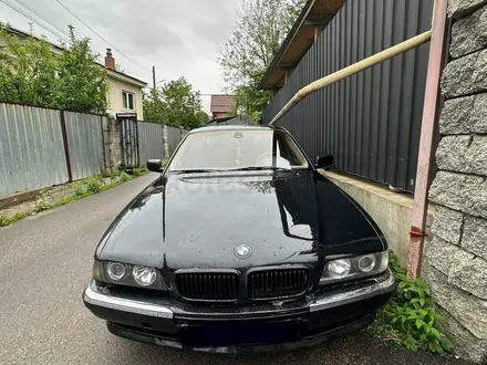 BMW 728 1996 года за 1 800 000 тг. в Алматы