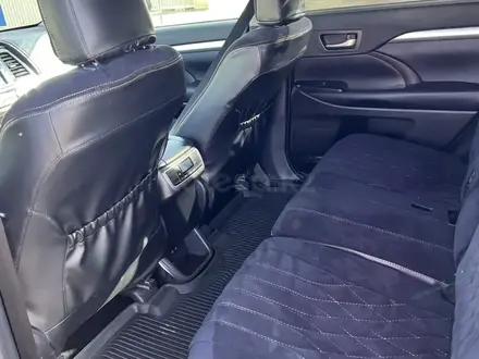 Toyota Highlander 2019 года за 20 000 000 тг. в Шымкент – фото 15