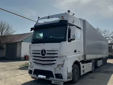 Mercedes-Benz  Actros 2018 года за 33 000 000 тг. в Алматы – фото 2