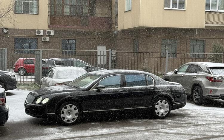 Bentley Continental Flying Spur 2005 г.