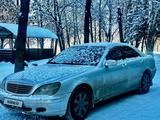 Mercedes-Benz S 320 2001 годаfor4 500 000 тг. в Талгар