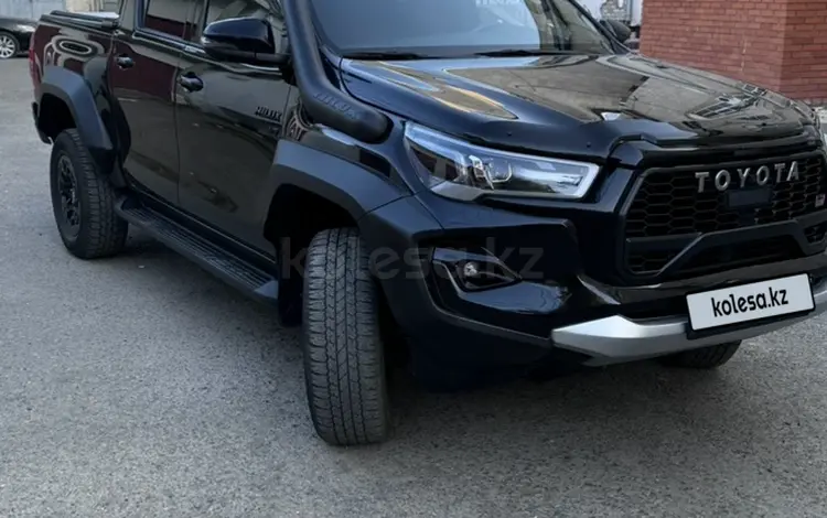 Toyota Hilux 2023 годаүшін30 000 000 тг. в Уральск