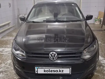 Volkswagen Polo 2011 года за 4 300 000 тг. в Байконыр – фото 5