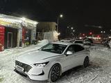 Hyundai Sonata 2023 годаfor12 700 000 тг. в Астана