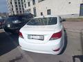 Hyundai Solaris 2013 года за 3 000 000 тг. в Караганда – фото 2
