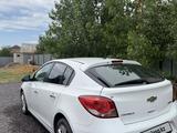 Chevrolet Cruze 2012 года за 3 200 000 тг. в Актобе – фото 2