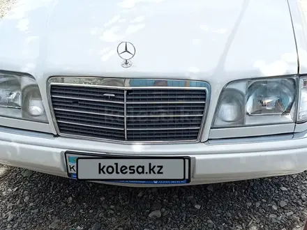 Mercedes-Benz E 300 1993 года за 1 800 000 тг. в Кызылорда