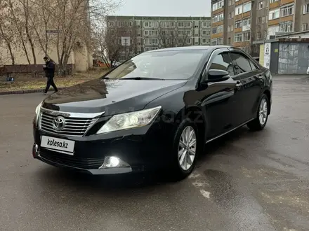 Toyota Camry 2013 года за 8 900 000 тг. в Астана – фото 2