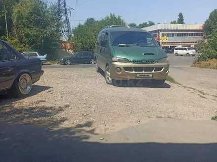 Hyundai Starex 2000 года за 1 500 000 тг. в Алматы