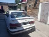 Toyota Carina E 1995 года за 1 500 000 тг. в Усть-Каменогорск – фото 2