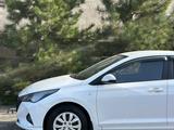Hyundai Accent 2021 года за 6 800 000 тг. в Шымкент – фото 3