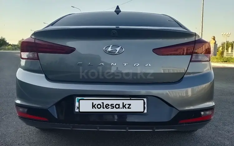 Hyundai Elantra 2019 годаfor8 500 000 тг. в Тараз