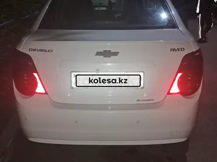 Chevrolet Aveo 2014 года за 5 000 000 тг. в Караганда – фото 3