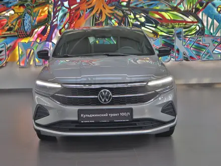 Volkswagen Polo 2021 года за 9 480 000 тг. в Алматы – фото 2