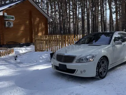 Mercedes-Benz S 65 AMG 2007 года за 12 700 000 тг. в Петропавловск – фото 2