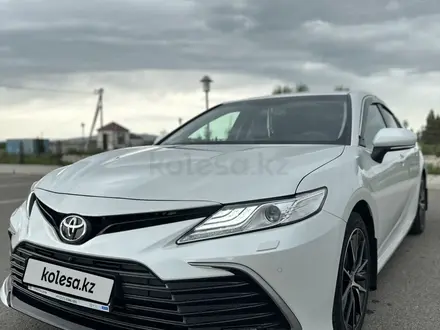Toyota Camry 2021 года за 17 000 000 тг. в Тараз