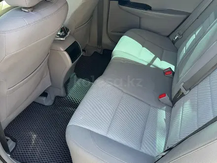 Toyota Camry 2015 года за 6 000 000 тг. в Атырау – фото 3
