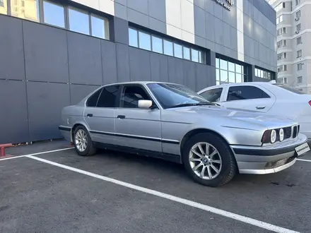 BMW 520 1993 года за 1 700 000 тг. в Астана – фото 3