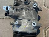 Компрессор кондиционера Toyota Camry 50 55 за 75 000 тг. в Караганда