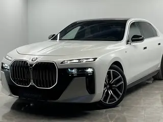 BMW 740 XDrive 3.0