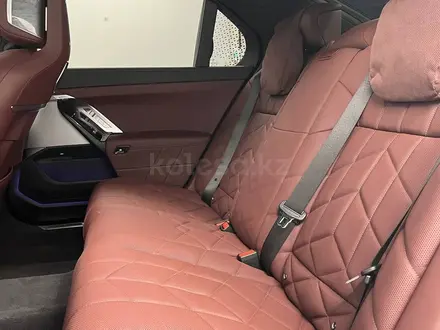 BMW 740 XDrive 3.0 2024 года за 69 000 000 тг. в Алматы – фото 10