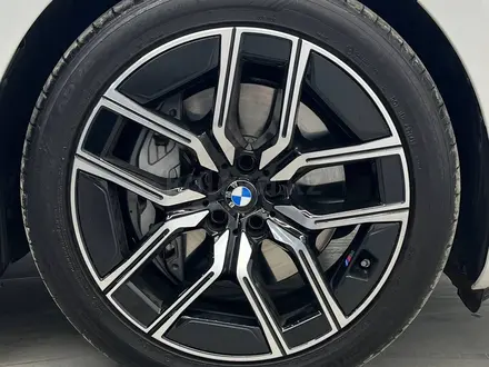 BMW 740 XDrive 3.0 2024 года за 69 000 000 тг. в Алматы – фото 18