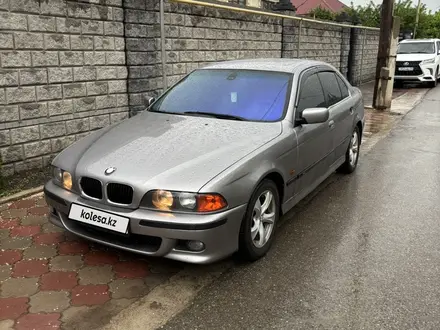 BMW 528 1996 года за 2 500 000 тг. в Алматы