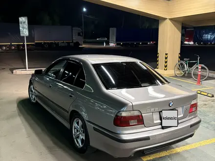BMW 528 1996 года за 2 500 000 тг. в Алматы – фото 9