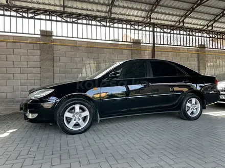 Toyota Camry 2005 года за 7 900 000 тг. в Алматы – фото 2