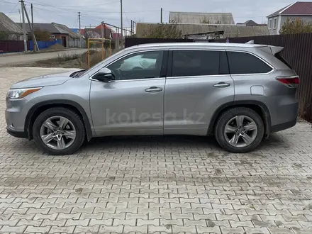 Toyota Highlander 2016 года за 14 000 000 тг. в Атырау – фото 6