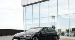 Toyota Camry Luxe 2026 года за 21 690 000 тг. в Шымкент