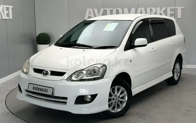 Toyota Ipsum 2004 года за 5 500 000 тг. в Атырау