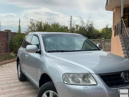 Volkswagen Touareg 2003 года за 5 200 000 тг. в Алматы – фото 4