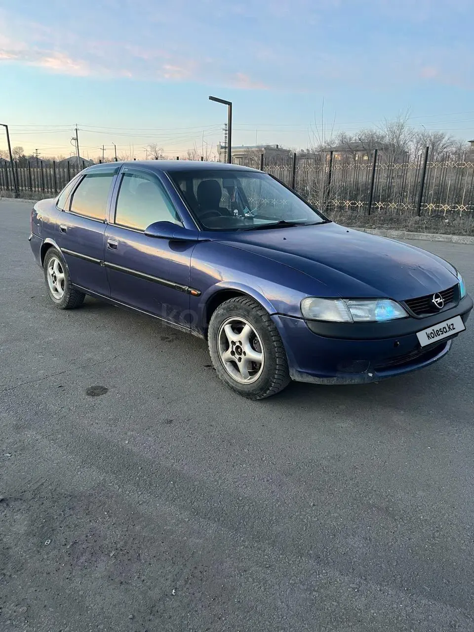 Opel Vectra, 1998