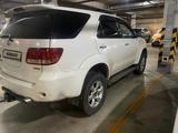Toyota Fortuner 2007 года за 8 000 000 тг. в Астана – фото 2