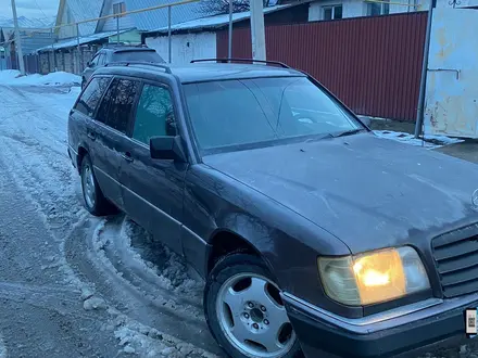 Mercedes-Benz E 300 1992 года за 1 200 000 тг. в Есик – фото 2