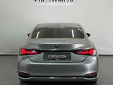 Lexus ES 250 Premium 2018 года за 17 500 000 тг. в Астана – фото 4