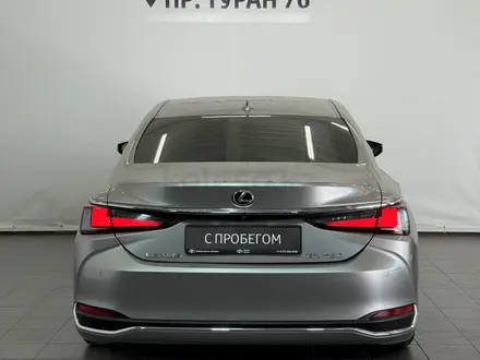 Lexus ES 250 Premium 2018 года за 17 500 000 тг. в Астана – фото 4