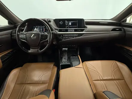 Lexus ES 250 Premium 2018 года за 17 500 000 тг. в Астана – фото 8