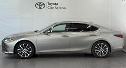 Lexus ES 250 Premium 2018 года за 17 500 000 тг. в Астана – фото 3