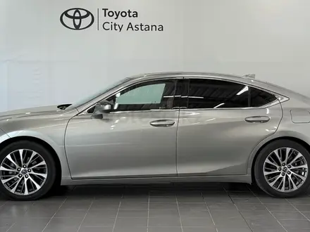 Lexus ES 250 Premium 2018 года за 17 500 000 тг. в Астана – фото 3