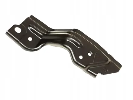 Кронштейн бампера за 7 000 тг. в Астана