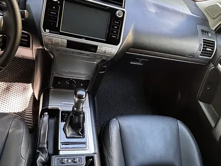Toyota Land Cruiser Prado 2018 года за 21 000 000 тг. в Караганда – фото 11