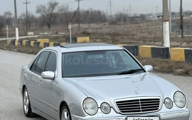 Mercedes-Benz E 320 2001 годаfor6 300 000 тг. в Шымкент