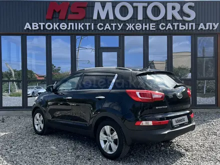 Kia Sportage 2012 года за 6 800 000 тг. в Актобе – фото 3